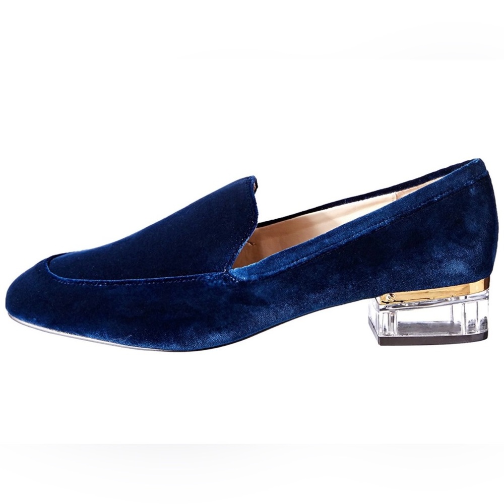Velvet blue Nine West loafer size 9